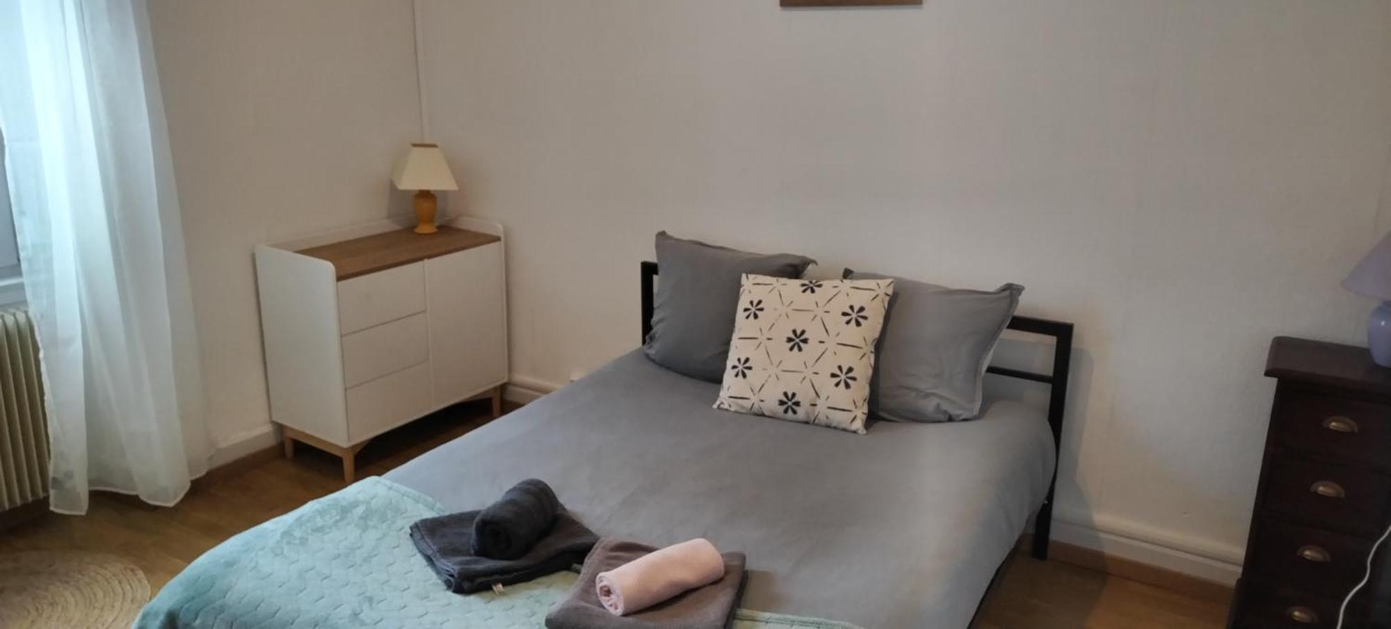 Appartement Entier, Proche Tram-Train Et Commodites, Parking Gratuit Mulhouse Exteriör bild